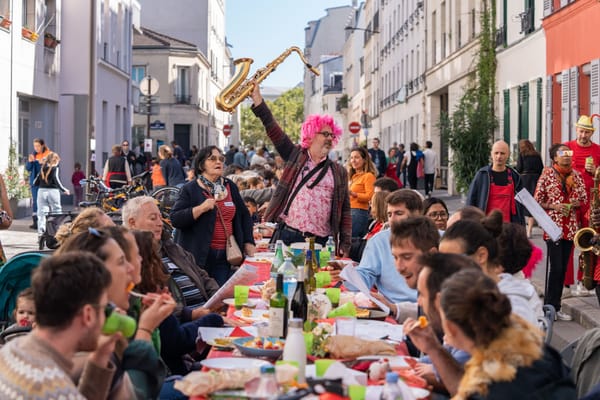 🍻 Eloge de la convivialité : la République des Hyper Voisins